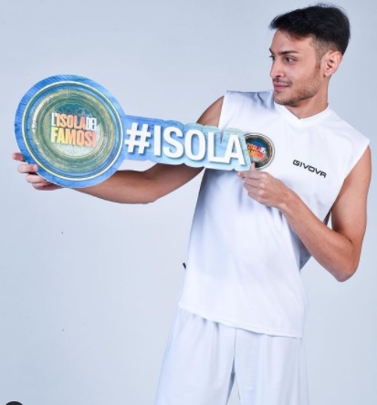 tv-show-l-isola-dei-famosi--2021---immagini-tv-show-l-isola-dei-famosi-2021---immagini-streaming-mediasetplay-video-concorrenti-eliminati-finalisti2.jpeg