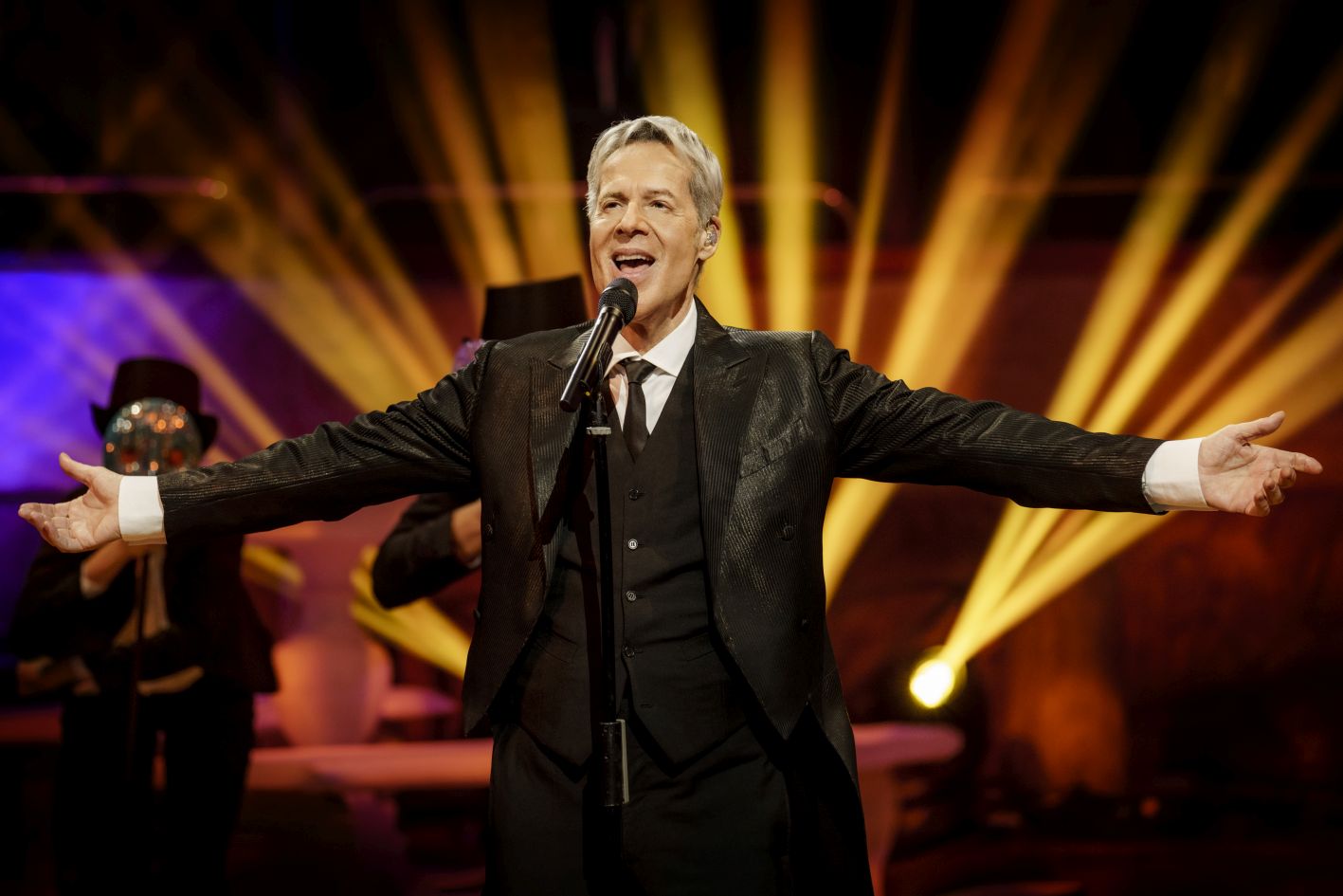 claudio-baglioni-album-tour-immagini-D155106(C)ANGELO_TRANI-2_b.jpg