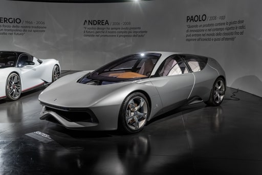 motor-show---pininfarina-propone-battista-Auto_-_Pininfarina_-_immagini_(16).jpg