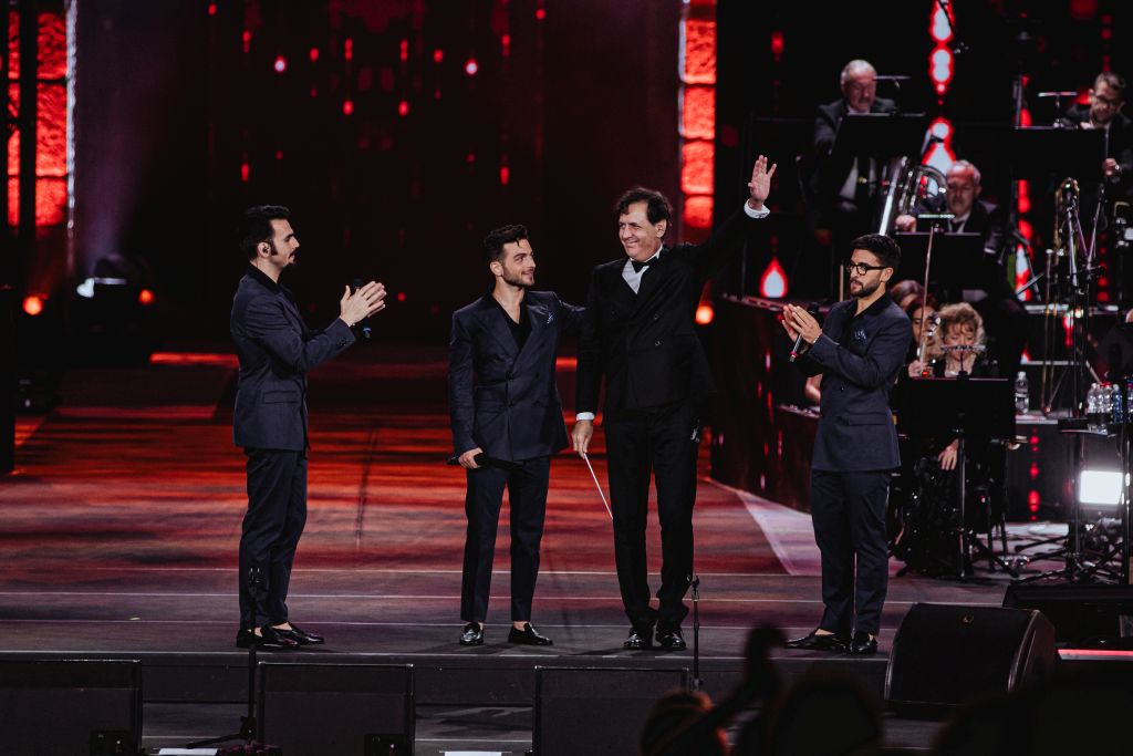 il-volo-album-e-tour---immagini-IL_VOLO_-_TRIBUTO_A_ENNIO_MORRICONE_b_(1).jpeg