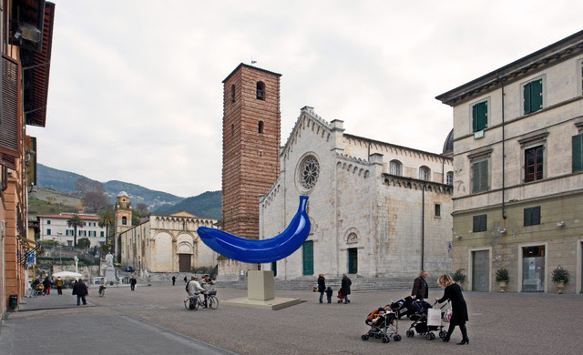 mostra-lucca---pietrasanta---giuseppe-veneziano---the-blue-banana---immagini-mostra-lucca---pietrasanta---giuseppe-veneziano---the-blue-banana---immagini_(6).jpg