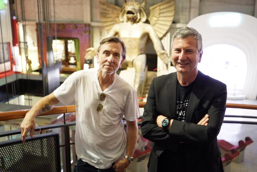 museo-nazionale-del-cinema-di-torino---immagini-Tim_Roth_e_Domenico_De_Gaetano_Aula_del_Tempio_2_Foto_Michele_D'Ottavio_-_Museo_Nazionale_del_cinema.jpg