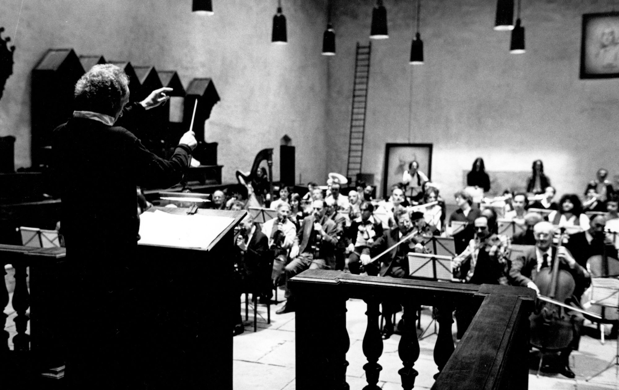 mostra-new-york-.-federico-fellini---immagini-Orchestra_Rehearsal_100-2000x1260.jpg