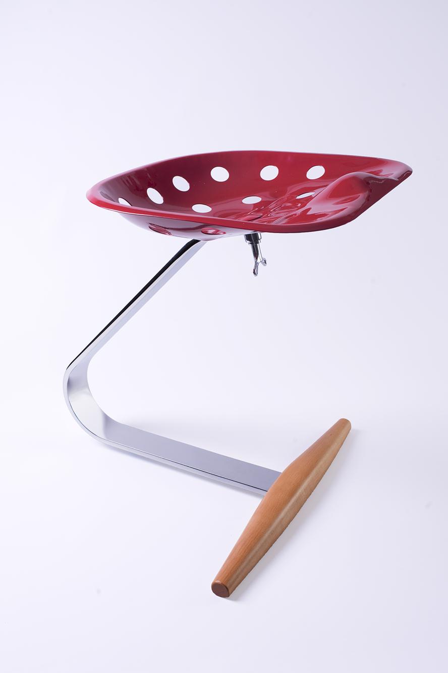 mostra-ancona----collezione-design--immagini-05_Mezzadro_1957_di_Achille_e_Pier_Giacomo_Castiglioni_per_Zanotta.jpg