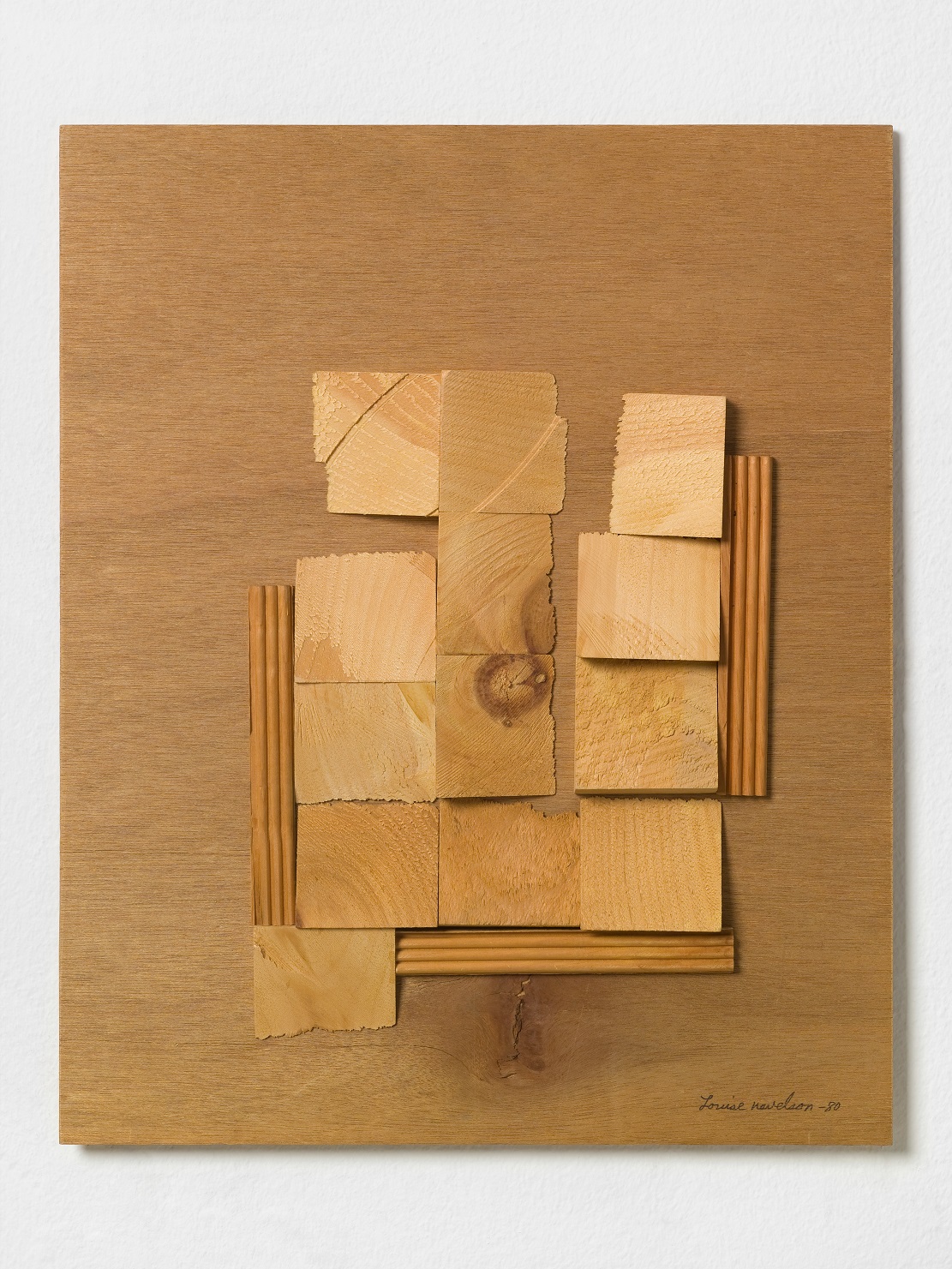 mostra-milano----out-of-order.-the-collages-of-louise-nevelson---immagini-mostra-milano----out-of-order_(1).jpg