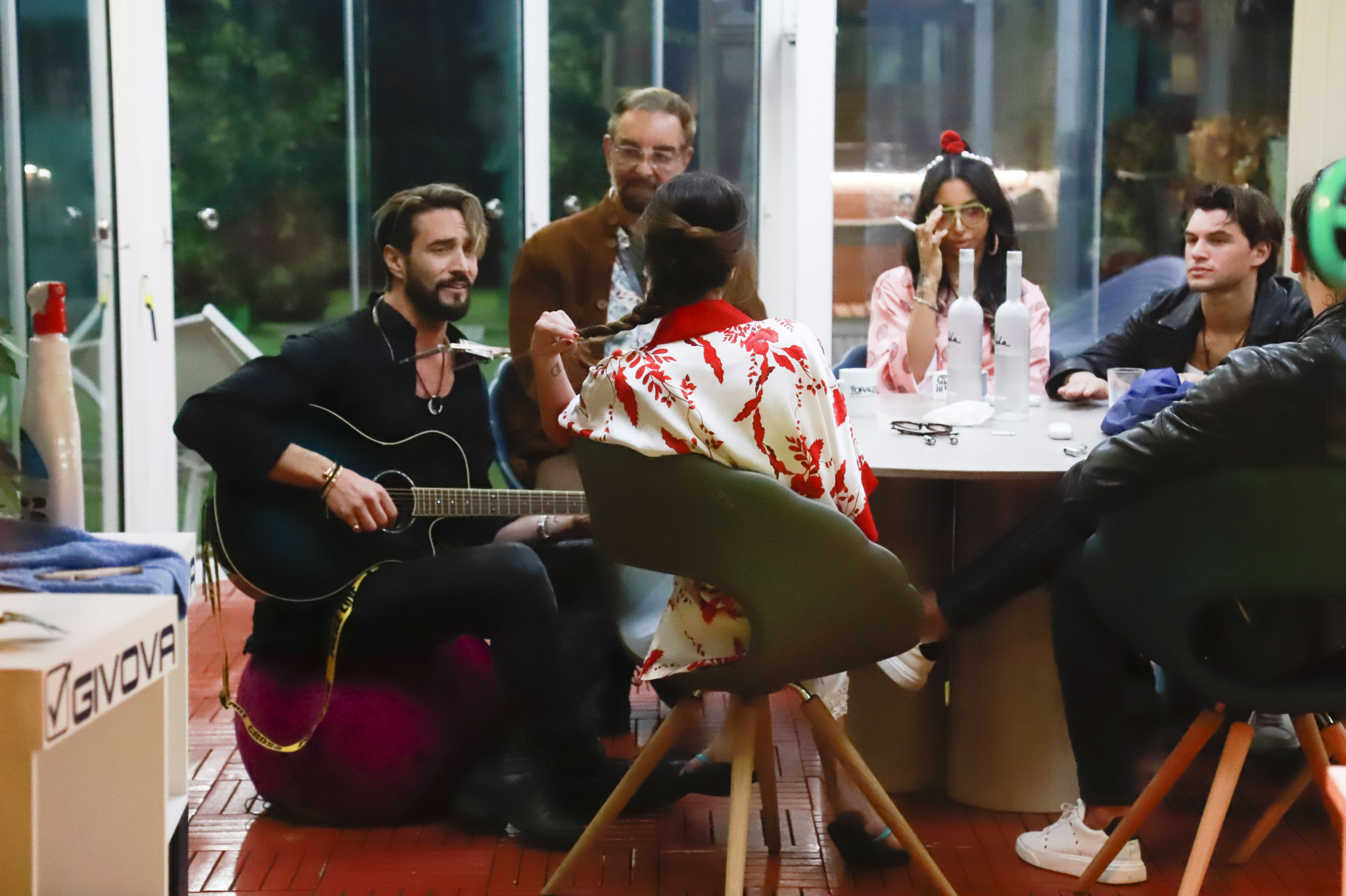 tv-show-grande-fratello-vip-2021---immagini-streaming-mediasetplay-vincitori-concorrenti-Tv_show_Grande_Fratello_Vip_2021_-_2022_-_immagini_(14).jpg
