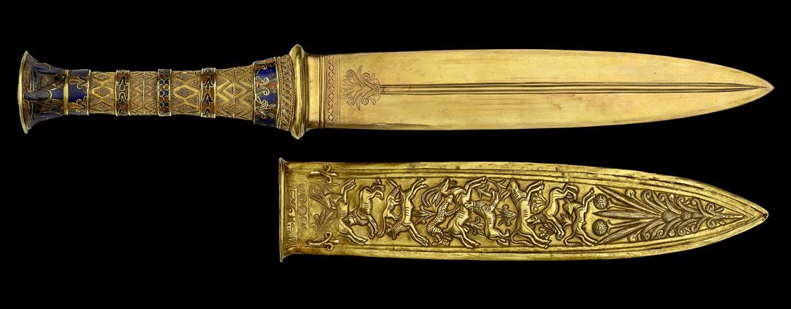 tutankhamon---immagini-Dagger_in_gold_and_cloisonne╠ü_work-carter_┬®Laboratoriorosso_Productions.jpeg