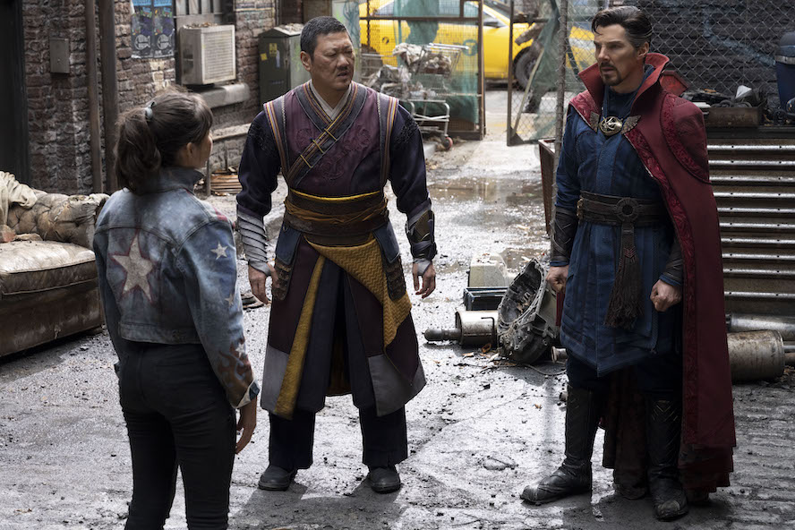 doctor-strange-in-the-multiverse-of-madness-doctor-strange-nel-multiverso-della-follia-in_the_Multiverse_of_Madness-critica-review--trama-cast-quando-esce-notizie-when-is-the-coming-out-plot-streaming-disney-plus15.jpg