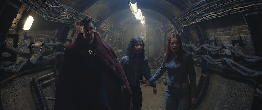 doctor-strange-in-the-multiverse-of-madness-doctor-strange-nel-multiverso-della-follia-in_the_Multiverse_of_Madness-critica-review--trama-cast-quando-esce-notizie-when-is-the-coming-out-plot-streaming-disney-plus3.jpg