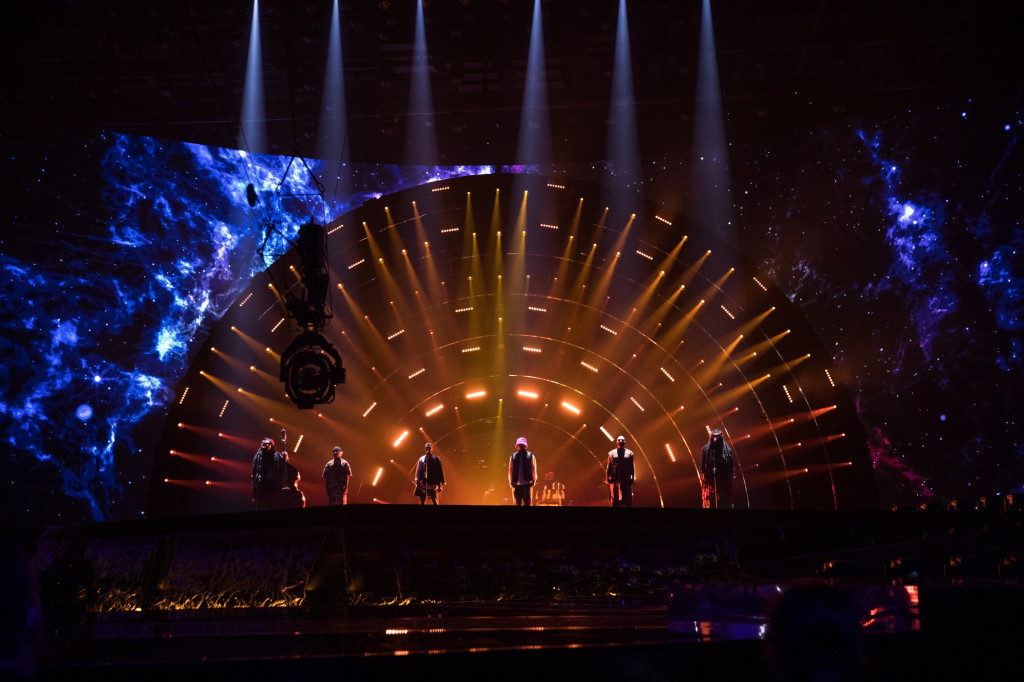 eurovision-2022---immagini-Ukraine’s_Kalush_Orchestra_performing_at_the_first_semi_final_—_EBU-CORINNE_CUMMING.jpg