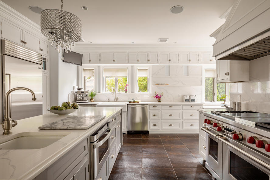 turismo---staten-island---new-york---immagini-Godfather_Airbnb_-_08_-_Kitchen_-_Credit_Marc_McAndrews.jpg