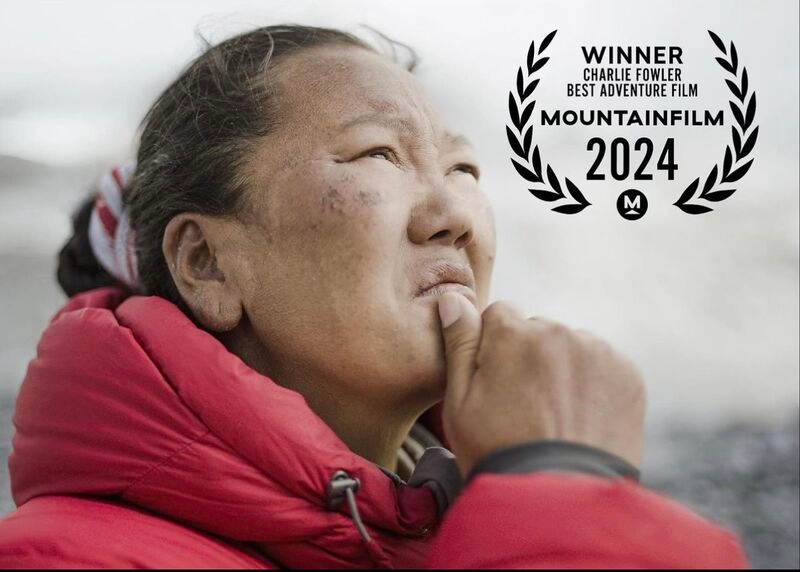 Recensione documentario Mountain Queen: The Summits of Lhakpa Sherpa su Netflix