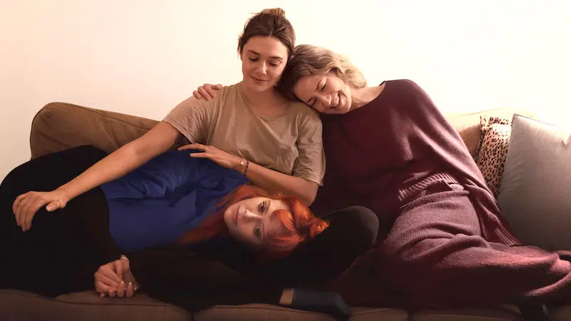 Film drama His Three Daughters, padre malato con Carrie Coon e Elizabeth Olsen