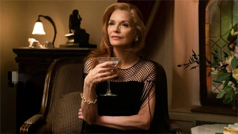 Serie tv Margo's Got Money Troubles, anche Michelle Pfeiffer nel cast