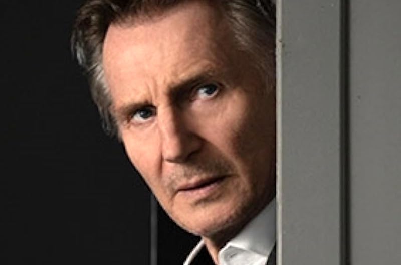 Film action Hotel Tehran, missione pericolosa con Liam Neeson e Zachary Levi