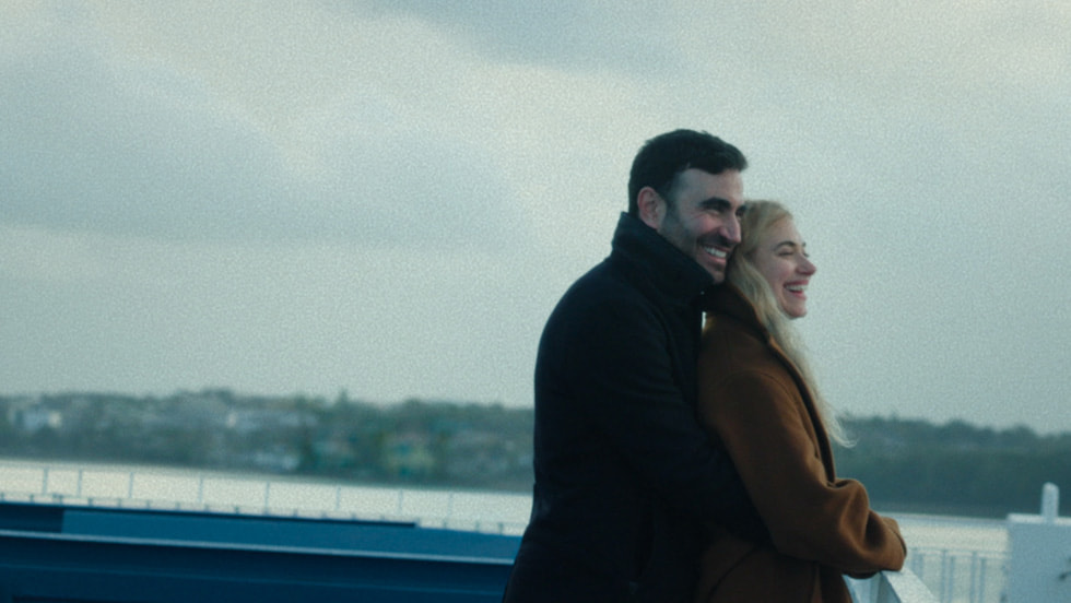 Film romance All of You con Brett Goldstein e Imogen Poots: trama cast e uscita streaming
