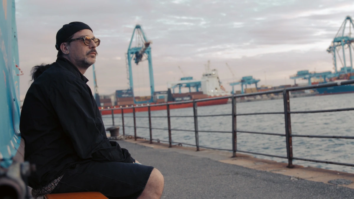 Willie Peyote - Elegia Sabauda, il documentario dedicato al rapper e cantautore torinese