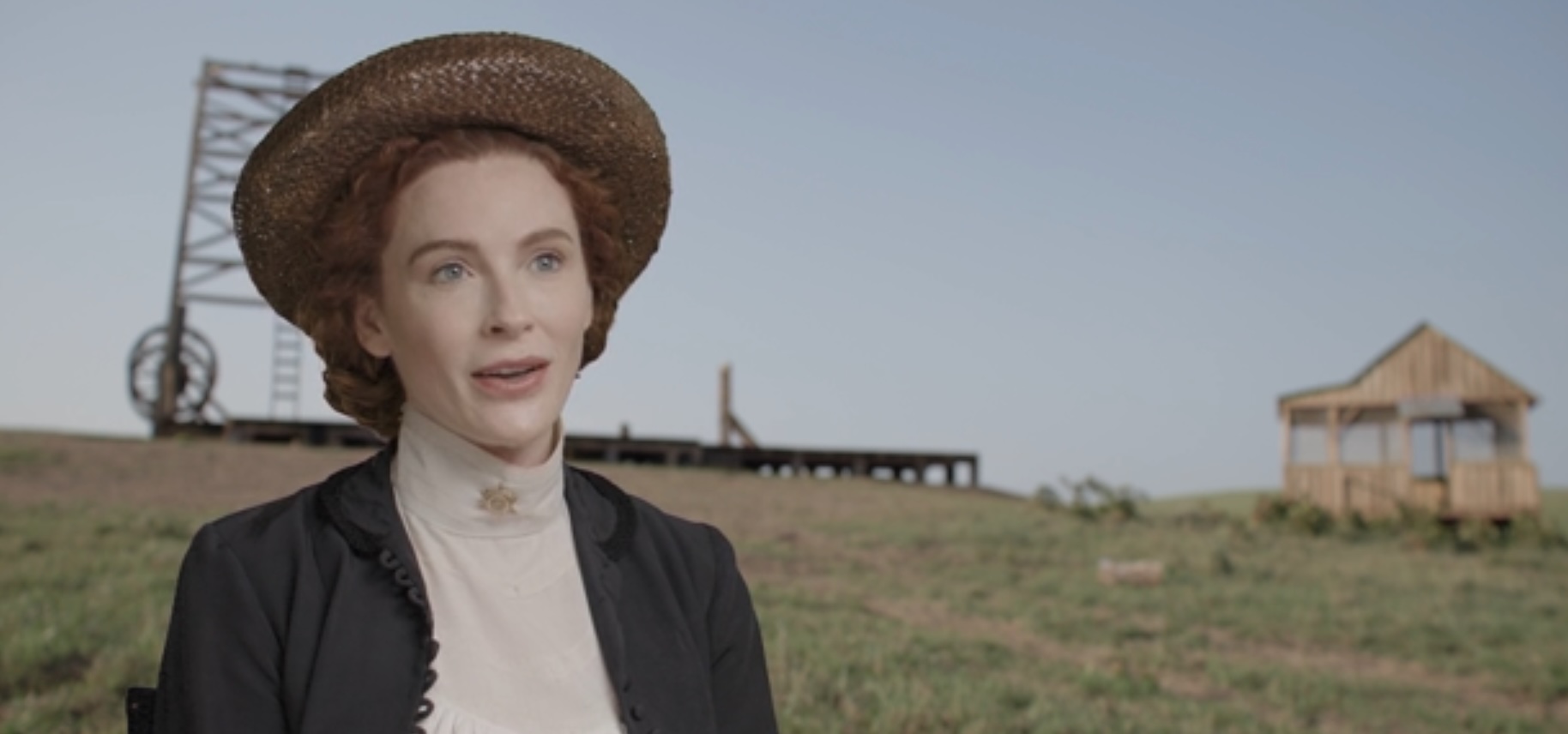 Interview with Bridget Regan, cast member of Sarah's Oil