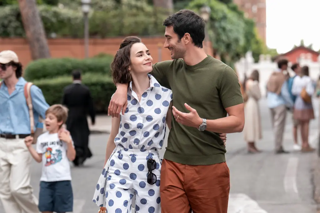 Serie tv romance Emily in Paris stagione 5: le nuove avventure italiane di Lily Collins