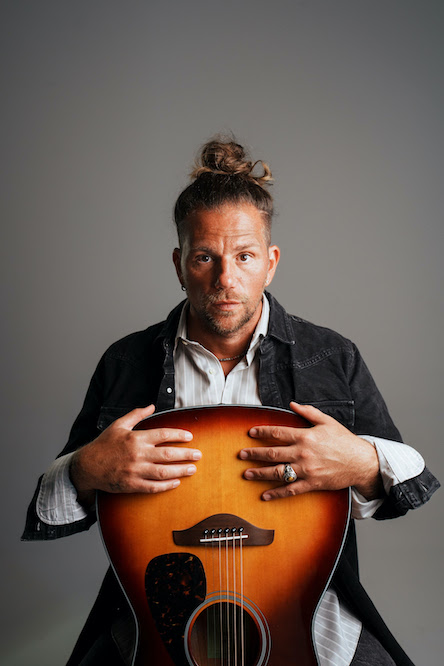 Enrico Nigiotti nuovo album e tour - immagini