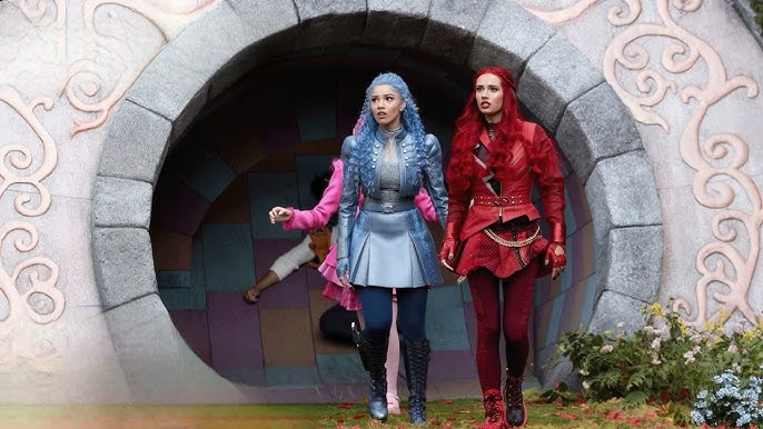 Film musical Descendants: Wicked Wonderland, il trailer con Kylie Cantrall e Malia Baker