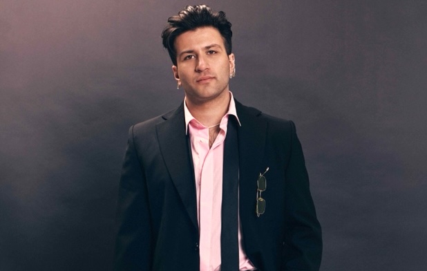 Festival di Sanremo 2026, Eddie Brock presenta la canzone 'Avvoltoi'