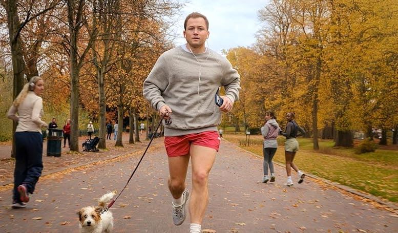 Film comedy Everybody Wants to Fuck Me: appuntamenti a Londra con Taron Egerton Jessica Henwick