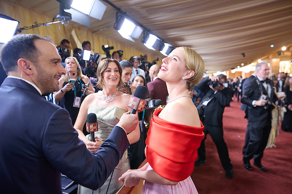 Red carpet Oscar Los Angeles: star di Hollywood e talenti emergenti sfilano in Luxury Fashion