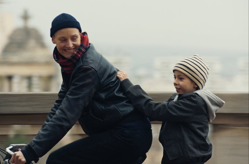 Film drama Love Me Tender di Anna Cazenave Cambet con Vicky Krieps