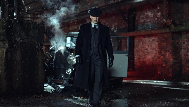 Serie tv drama Peaky Blinders, in arrivo il sequel di due stagioni: anticipazioni e trama