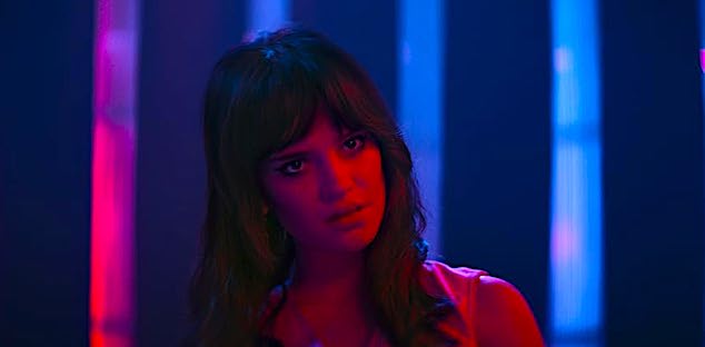 Film drama Her Private Hell, attrici in un hotel con Sophie Thatcher, Charles Melton - trama