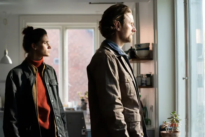 Recensione serie tv thriller L'uomo delle castagne: Nascondino